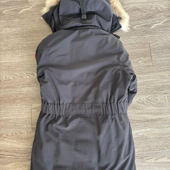 Canada Goose - Picture 3 of 3